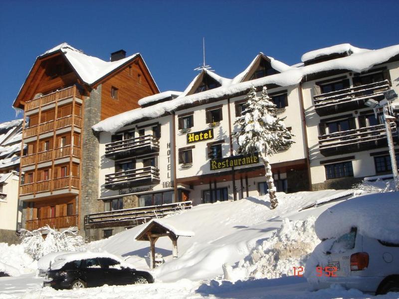 Hotel Tirol Formigal Extérieur photo