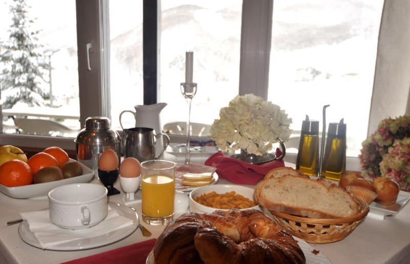 Hotel Tirol Formigal Extérieur photo