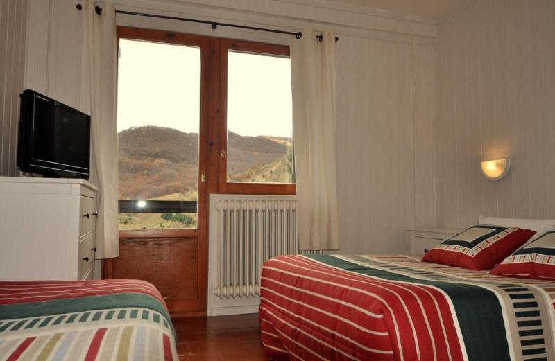 Hotel Tirol Formigal Extérieur photo